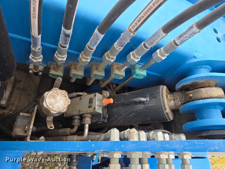 image for item DR3909 2017 Genie GTH-5519 telehandler