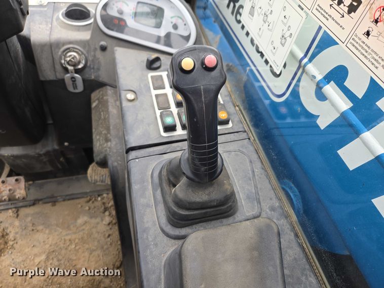 image for item DR3909 2017 Genie GTH-5519 telehandler