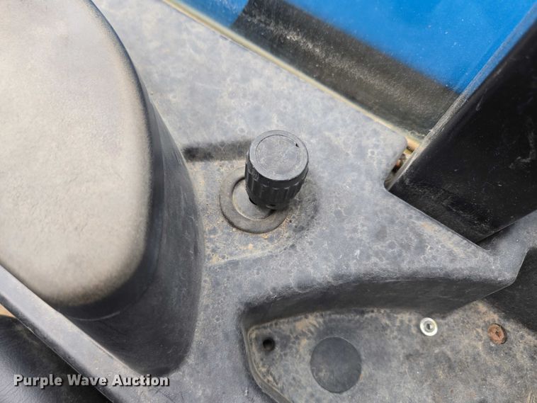 image for item DR3909 2017 Genie GTH-5519 telehandler