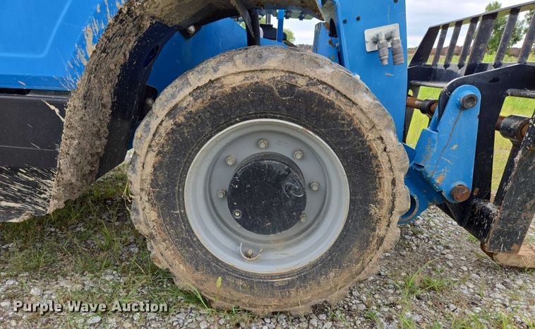 image for item DR3909 2017 Genie GTH-5519 telehandler