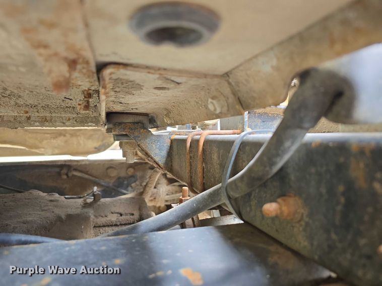 image for item DR3910 1990 Mack RD690S semi truck