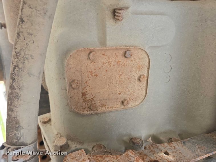 image for item DR3910 1990 Mack RD690S semi truck