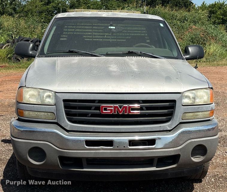 image for item DT6684 2005 GMC Sierra Ext. Cab pickup truck