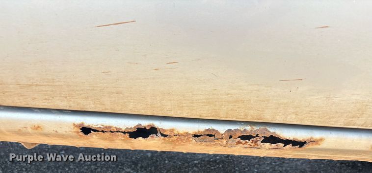 image for item DT6684 2005 GMC Sierra Ext. Cab pickup truck