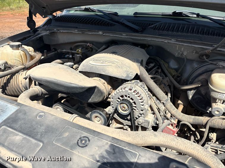 image for item DT6684 2005 GMC Sierra Ext. Cab pickup truck