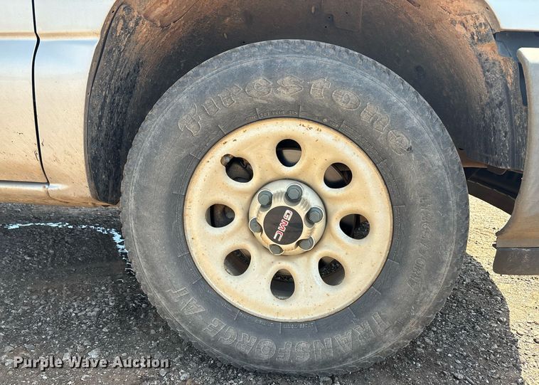 image for item DT6684 2005 GMC Sierra Ext. Cab pickup truck