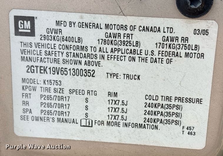 image for item DT6684 2005 GMC Sierra Ext. Cab pickup truck