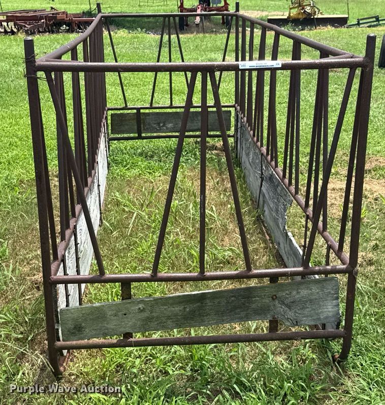 image for item DU9298 Hay feeder