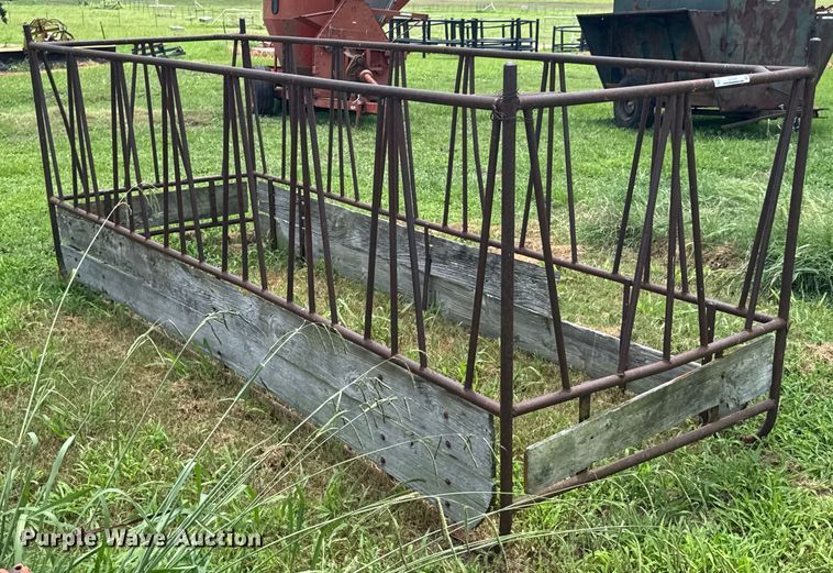 image for item DU9298 Hay feeder