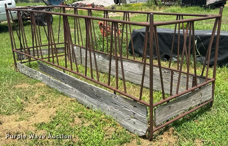 image for item DU9298 Hay feeder