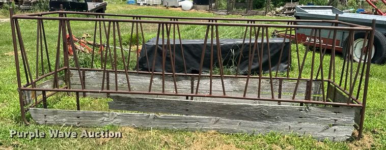 image for item DU9298 Hay feeder