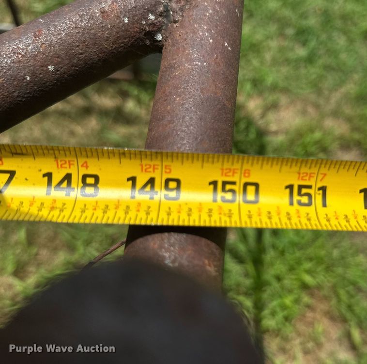 image for item DU9298 Hay feeder