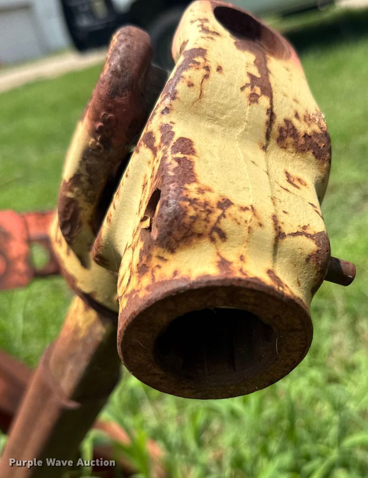 image for item DU9299 Kuhn GMD700-GII disc mower