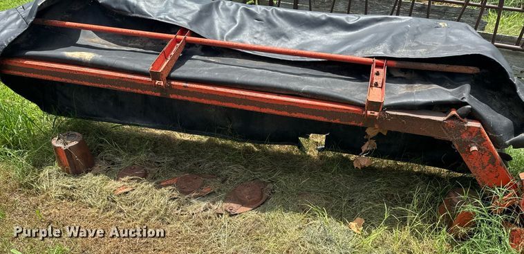 image for item DU9299 Kuhn GMD700-GII disc mower