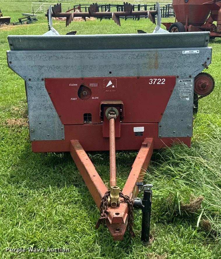 image for item DU9300 AGCO 3722 manure spreader
