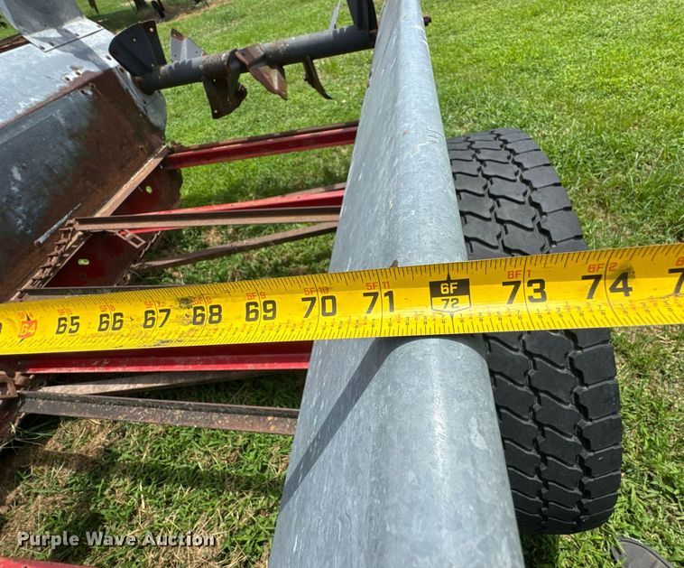 image for item DU9300 AGCO 3722 manure spreader