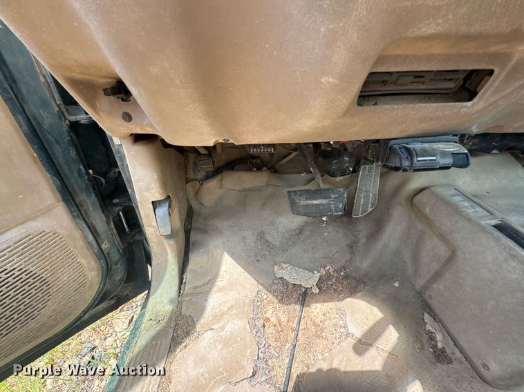 image for item DU9304 1995 Chevrolet K1500 pickup truck