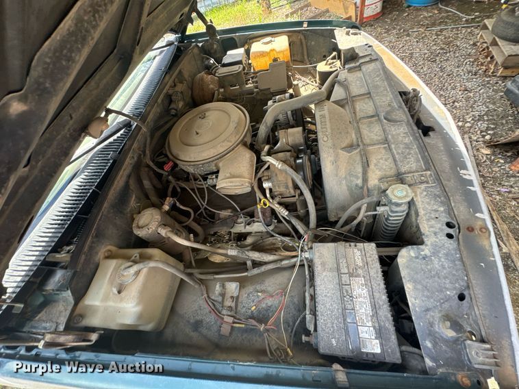 image for item DU9304 1995 Chevrolet K1500 pickup truck