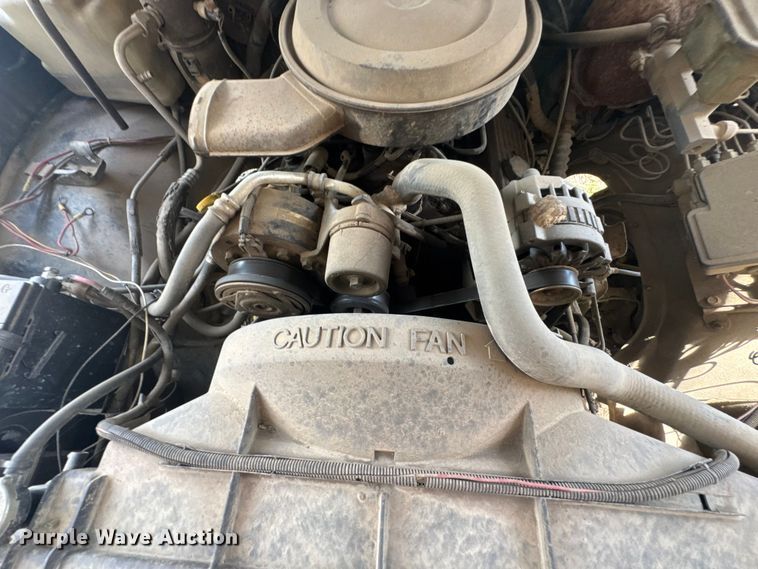 image for item DU9304 1995 Chevrolet K1500 pickup truck