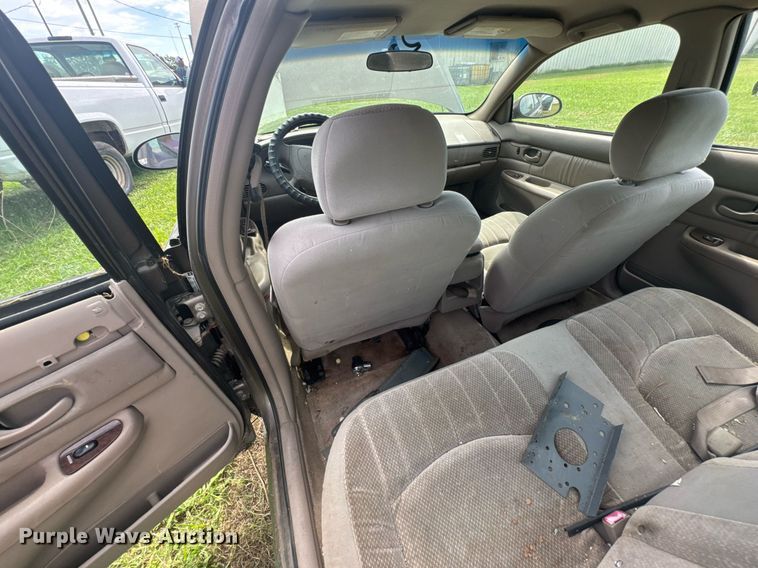 image for item DU9307 2005 Buick Century 