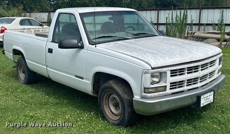 image for item DU9308 1998 Chevrolet C1500 pickup truck