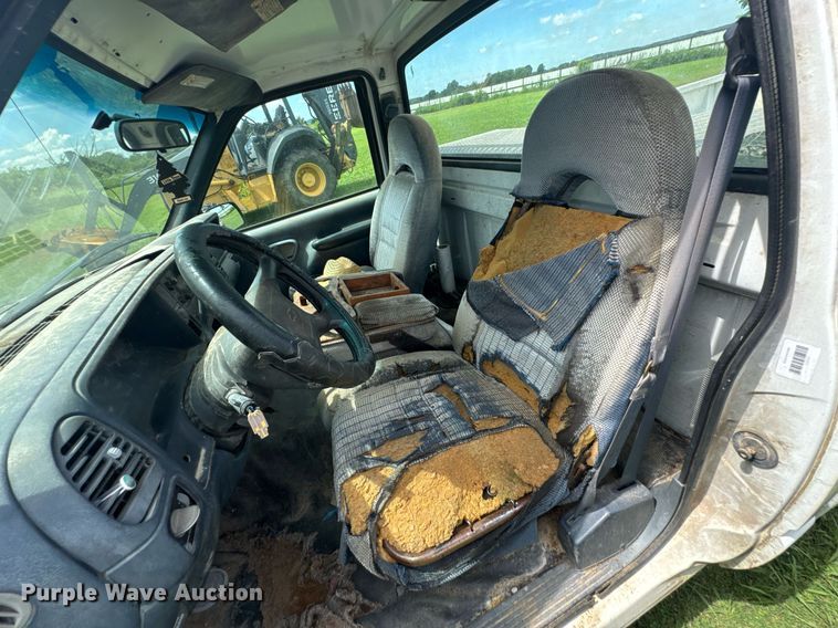 image for item DU9308 1998 Chevrolet C1500 pickup truck