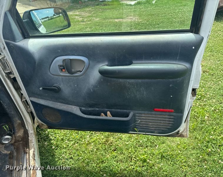 image for item DU9308 1998 Chevrolet C1500 pickup truck