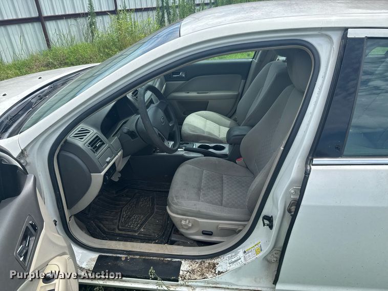 image for item DU9309 2010 Ford Fusion 
