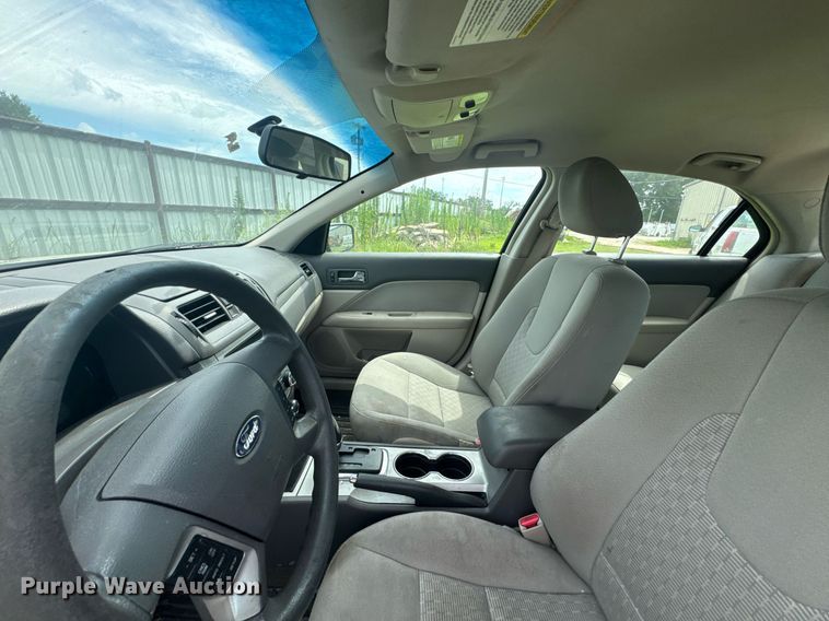 image for item DU9309 2010 Ford Fusion 