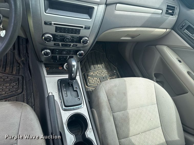 image for item DU9309 2010 Ford Fusion 