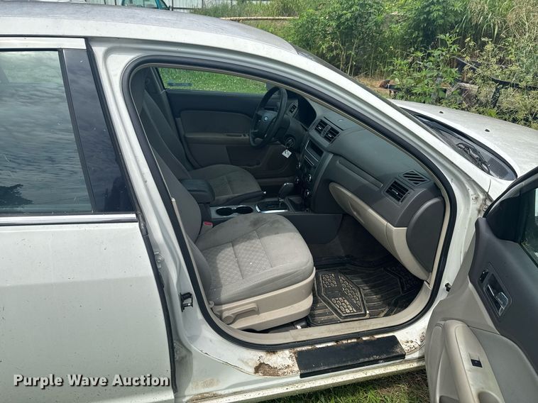 image for item DU9309 2010 Ford Fusion 