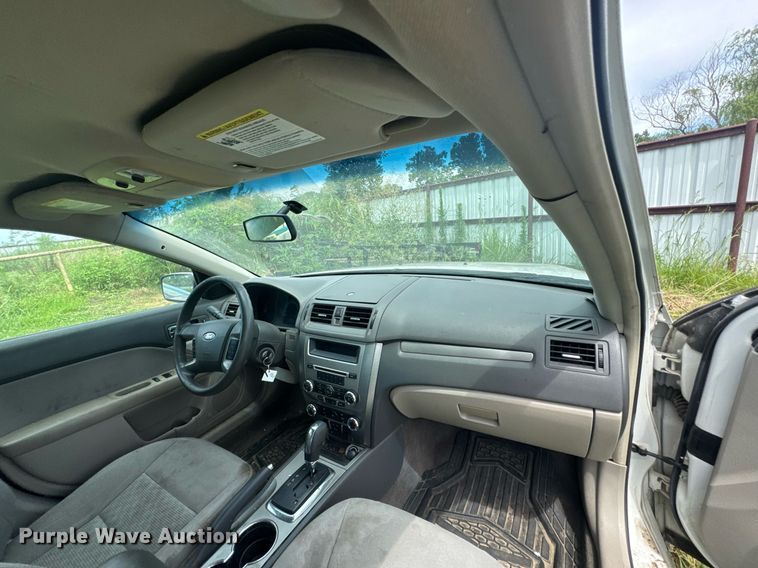 image for item DU9309 2010 Ford Fusion 