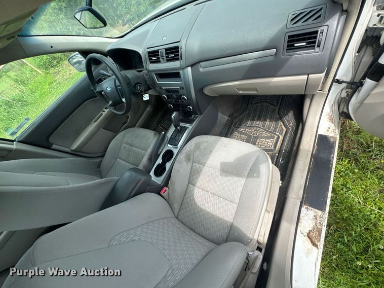 image for item DU9309 2010 Ford Fusion 