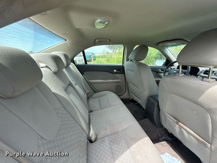 image for item DU9309 2010 Ford Fusion 