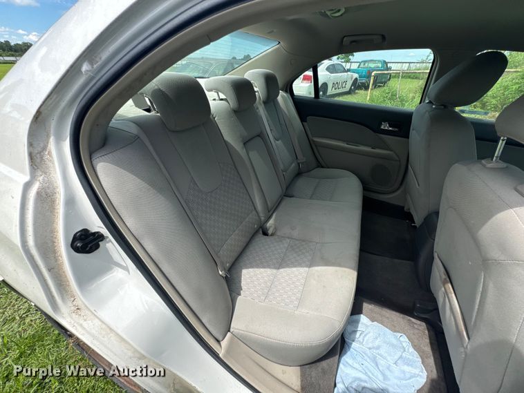 image for item DU9309 2010 Ford Fusion 