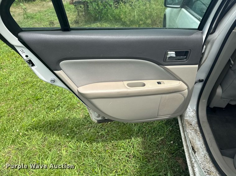 image for item DU9309 2010 Ford Fusion 