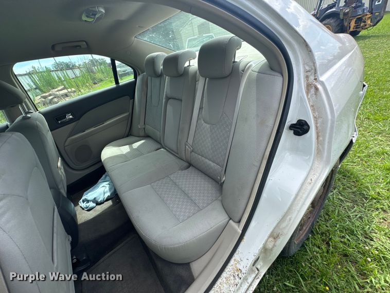 image for item DU9309 2010 Ford Fusion 