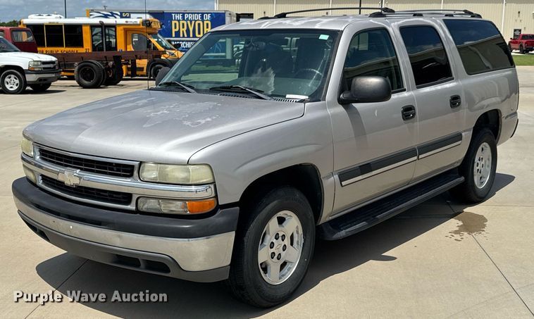 image for item DU9348 2004 Chevrolet Suburban 1500 SUV
