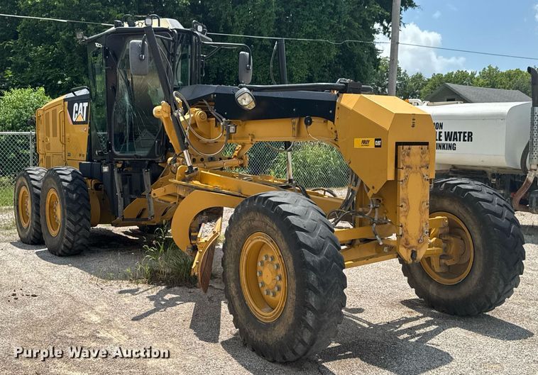 image for item DU9353 2014 Caterpillar 120M2 motor grader