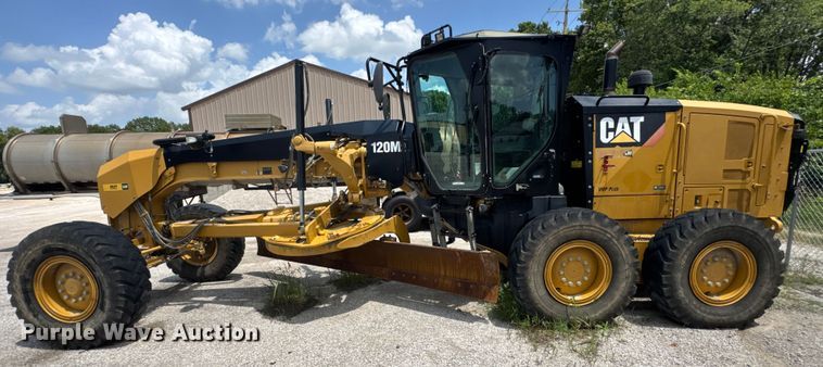 image for item DU9353 2014 Caterpillar 120M2 motor grader