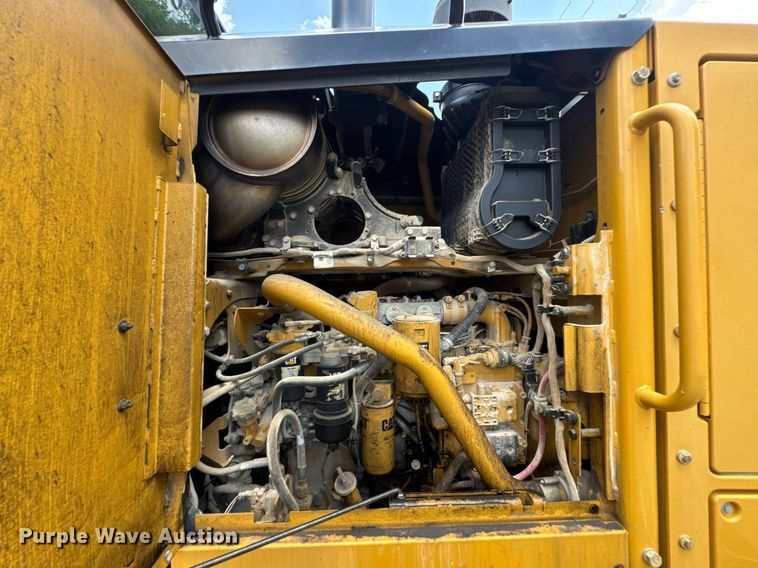 image for item DU9353 2014 Caterpillar 120M2 motor grader