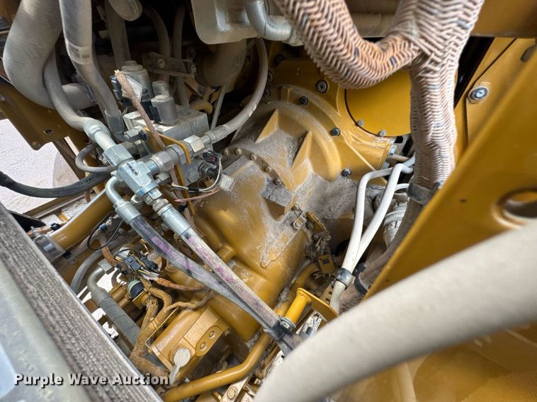 image for item DU9353 2014 Caterpillar 120M2 motor grader