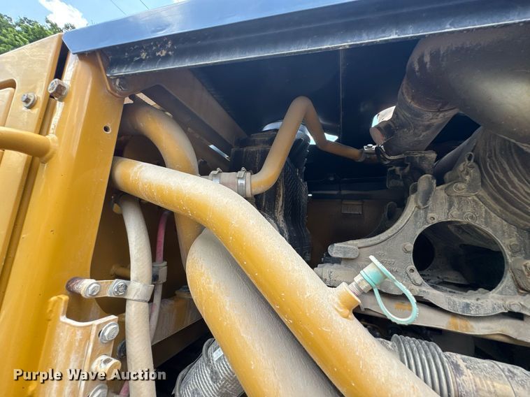 image for item DU9353 2014 Caterpillar 120M2 motor grader