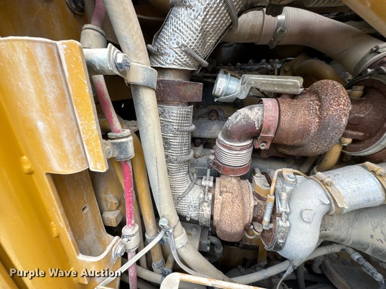 image for item DU9353 2014 Caterpillar 120M2 motor grader