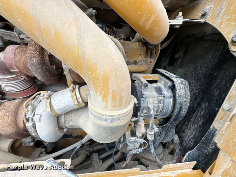 image for item DU9353 2014 Caterpillar 120M2 motor grader