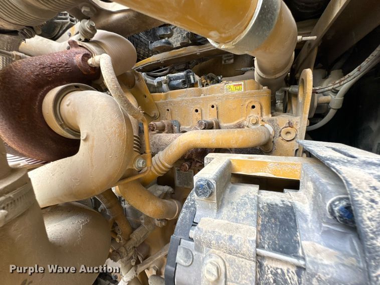 image for item DU9353 2014 Caterpillar 120M2 motor grader