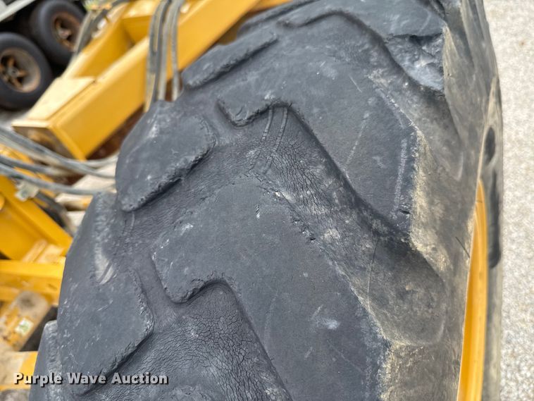 image for item DU9353 2014 Caterpillar 120M2 motor grader