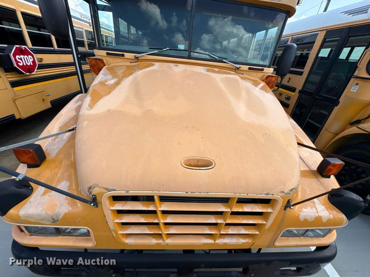 image for item DU9357 2005 Blue Bird Vision school bus