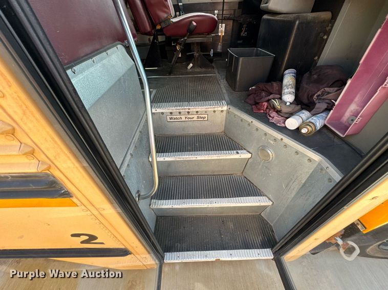 image for item DU9357 2005 Blue Bird Vision school bus