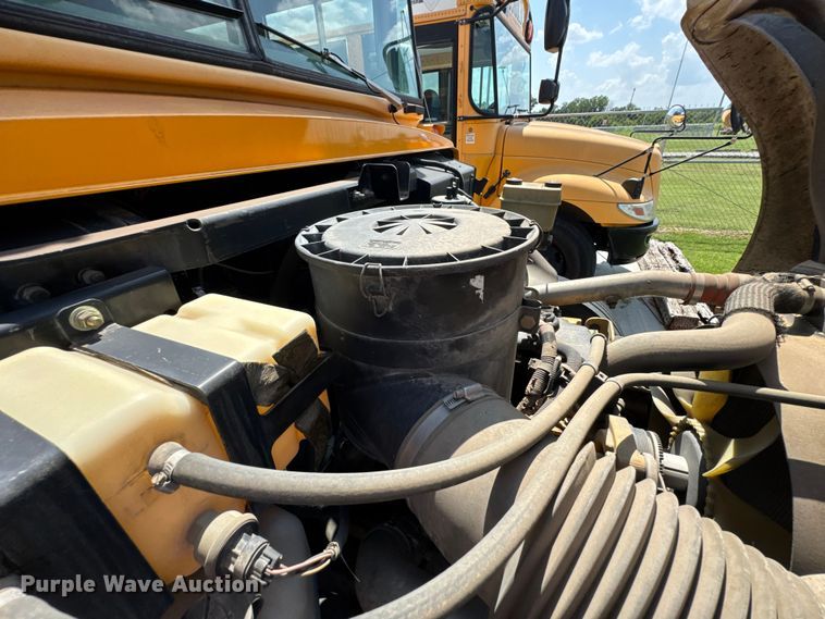 image for item DU9357 2005 Blue Bird Vision school bus